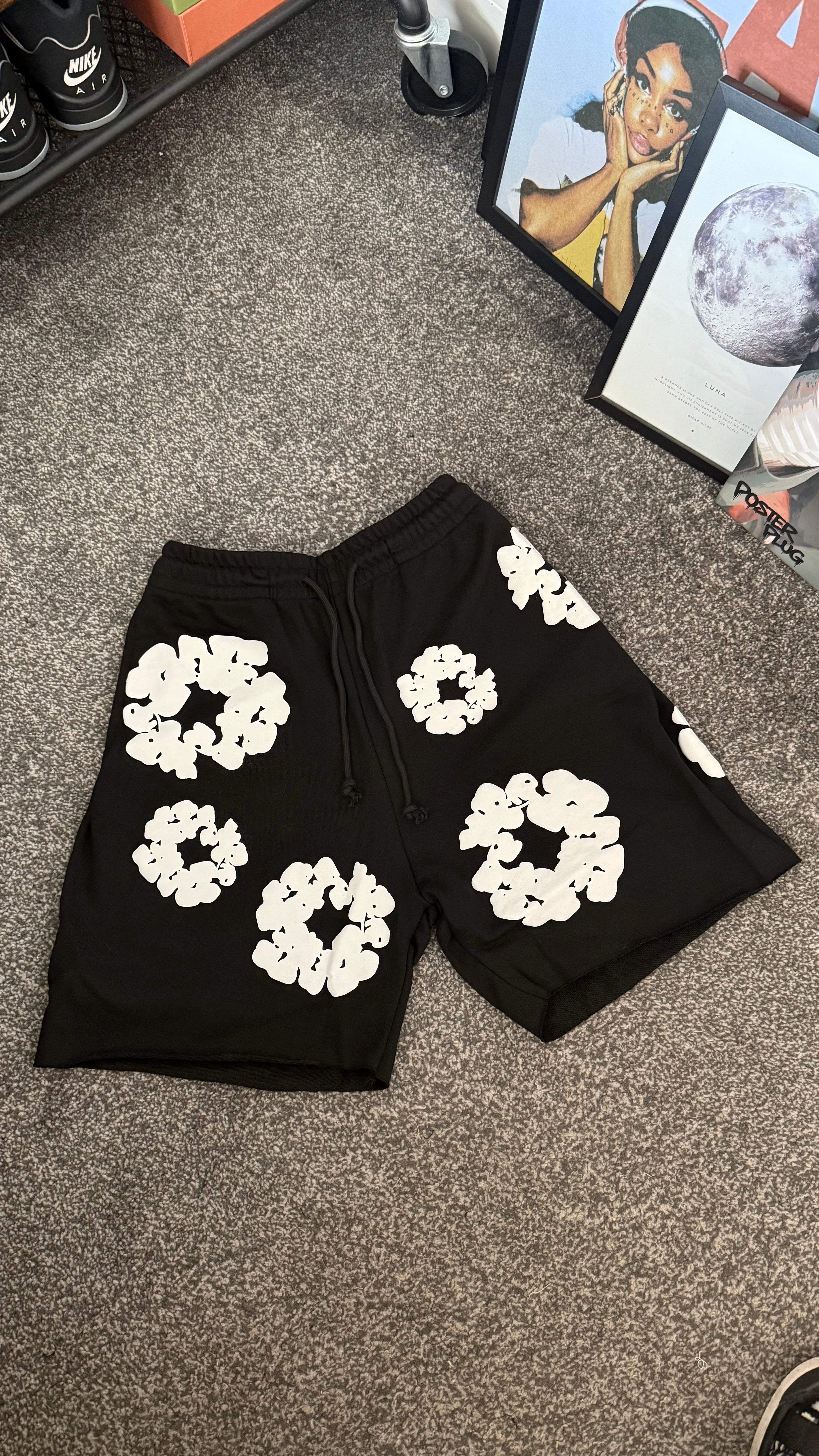 DENIM TEARS SHORTS
