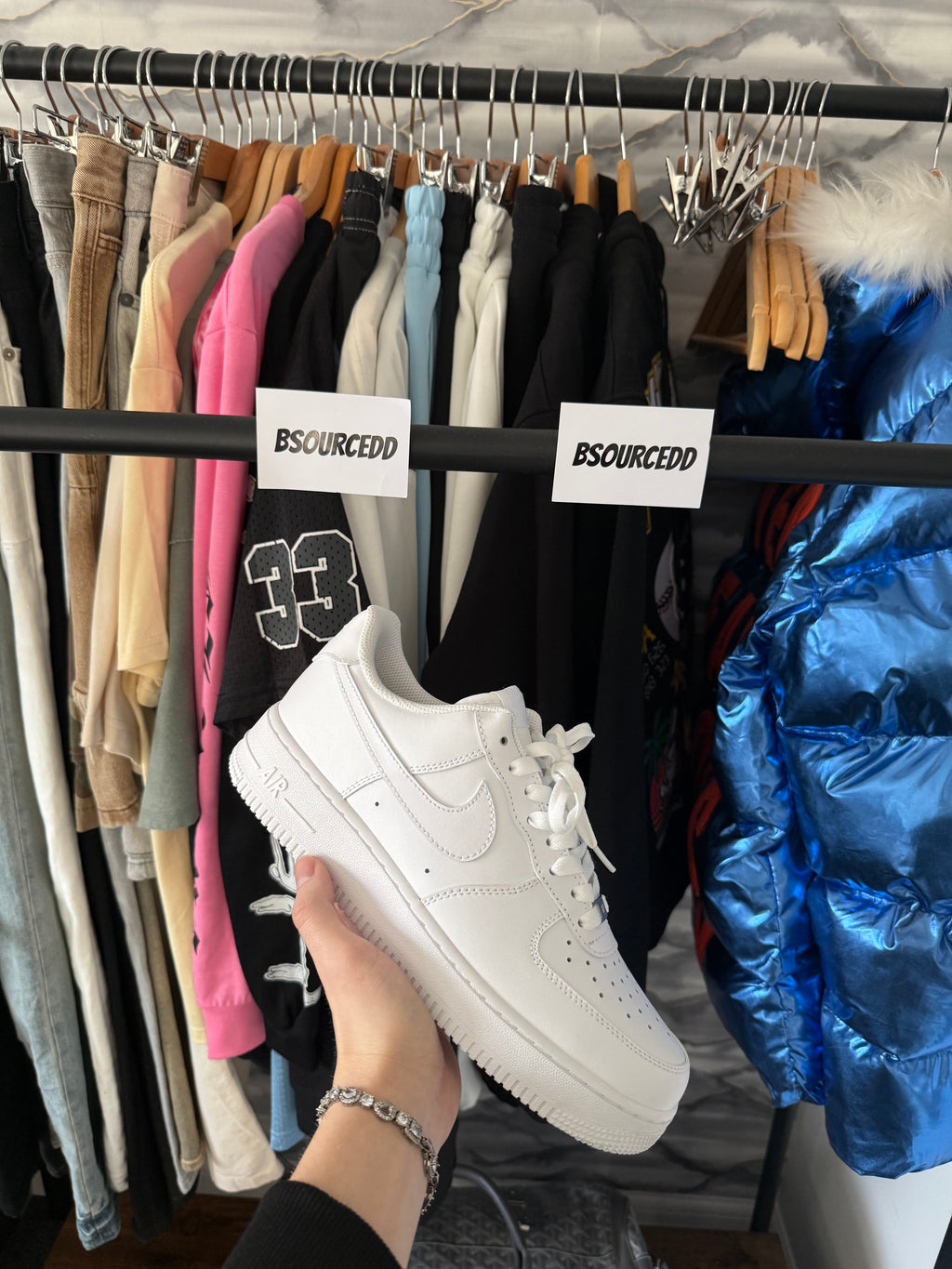 NIKE AIR FORCE 1 ‘07’