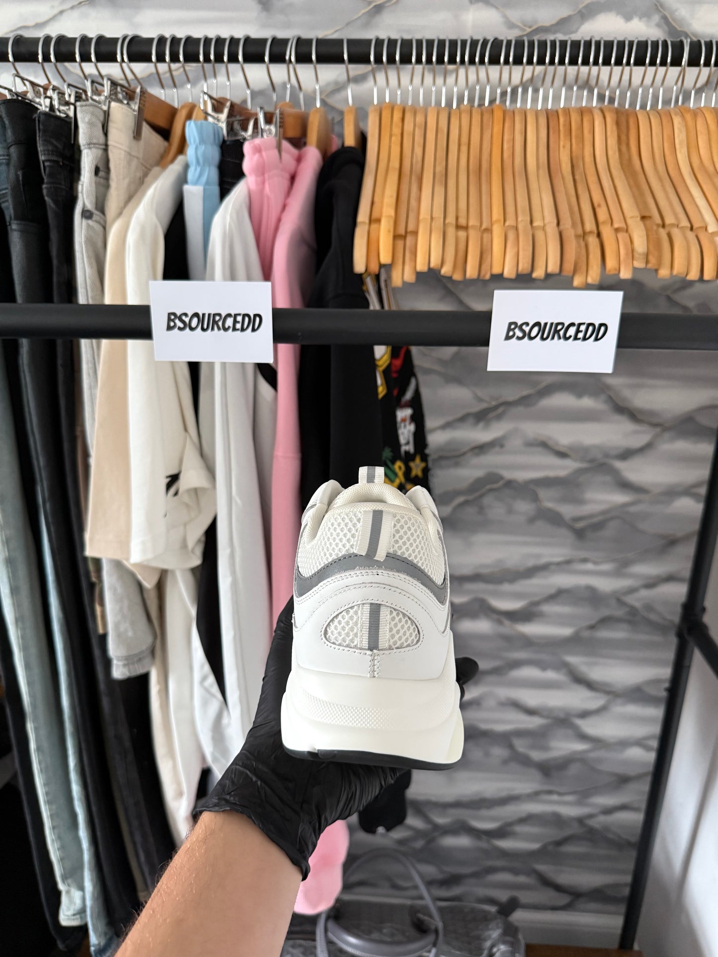 DIOR B22 WHITE SILVER