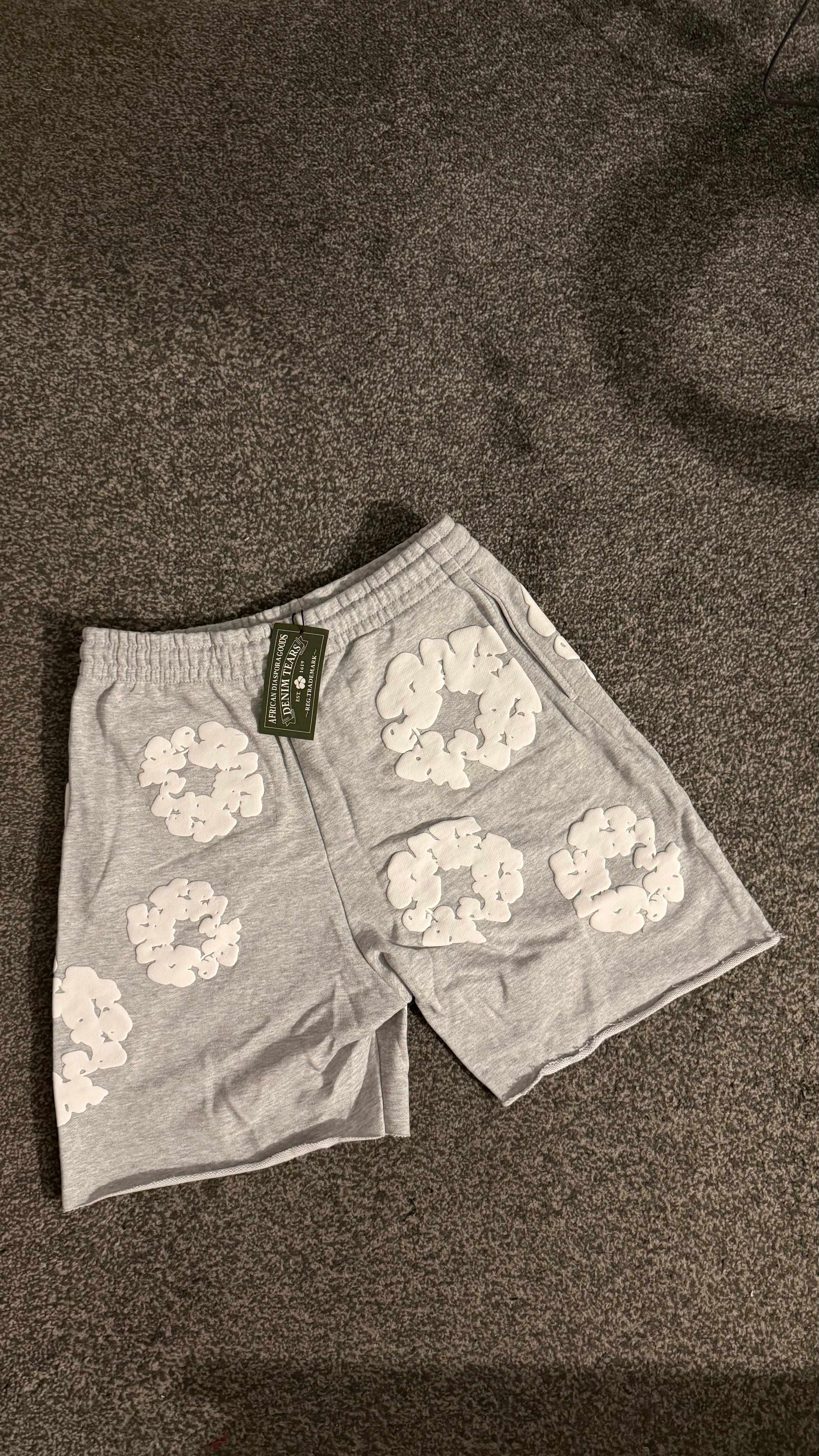 DENIM TEARS SHORTS GREY