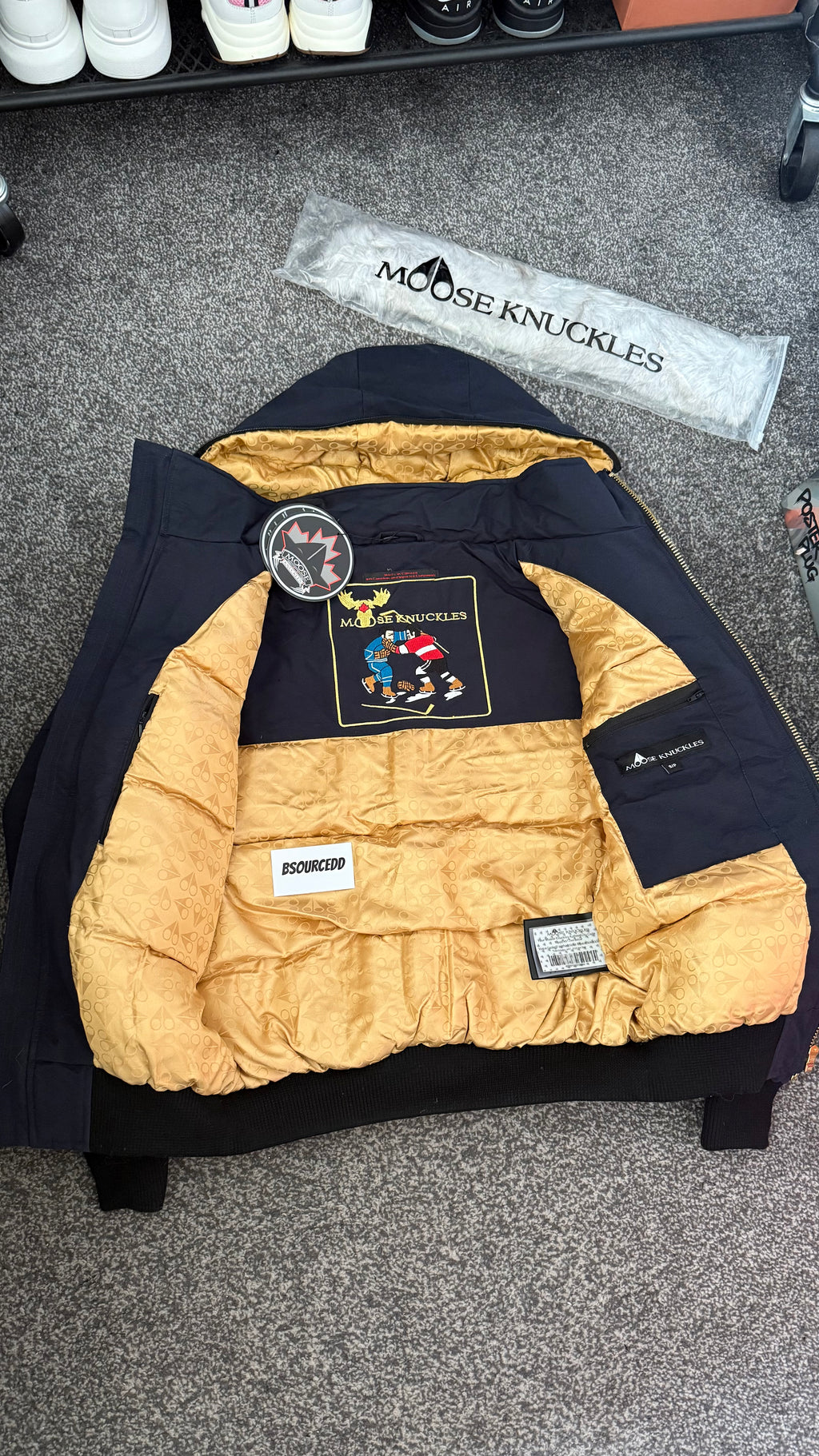 MOOSE KNUCKLES JACKET GOLD