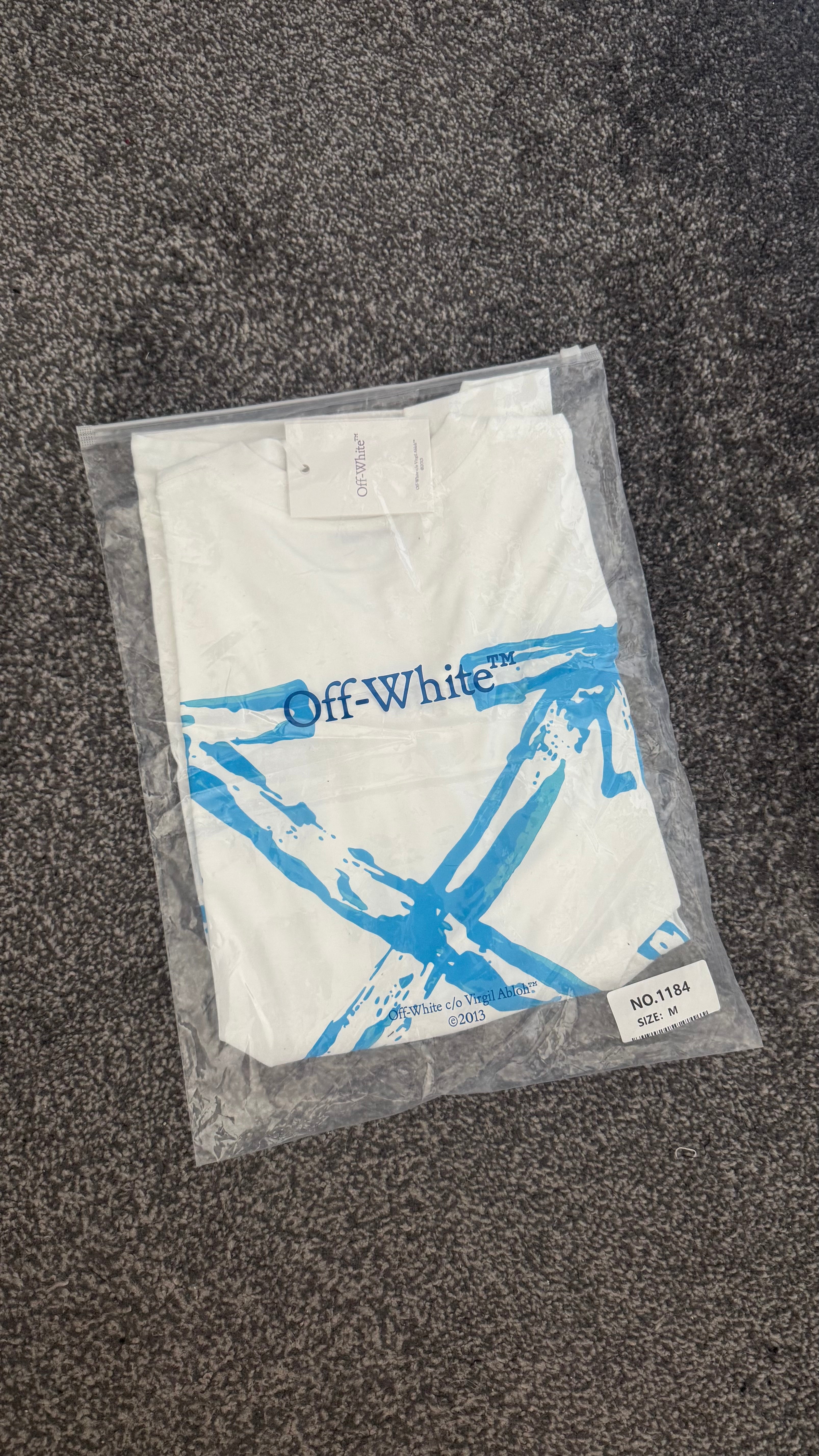 OFF-WHITE TEE