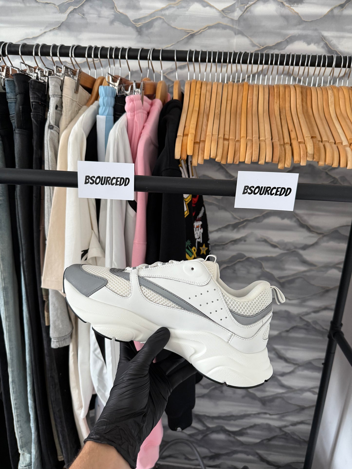 DIOR B22 WHITE SILVER