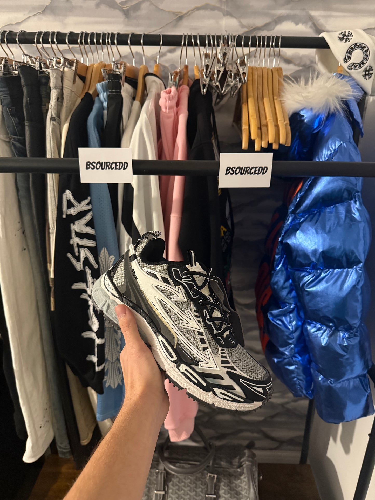 OFF-WHITE BE RIGHT BACK SNEAKERS