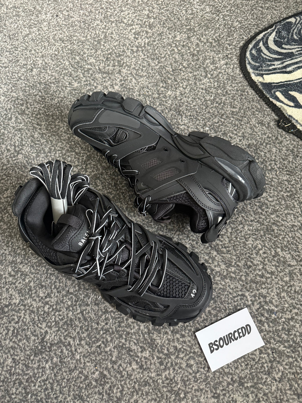 BALENCIAGA TRACK