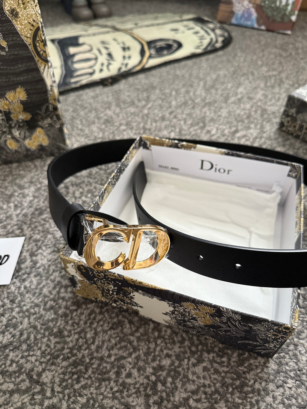 LADIES DIOR BELT