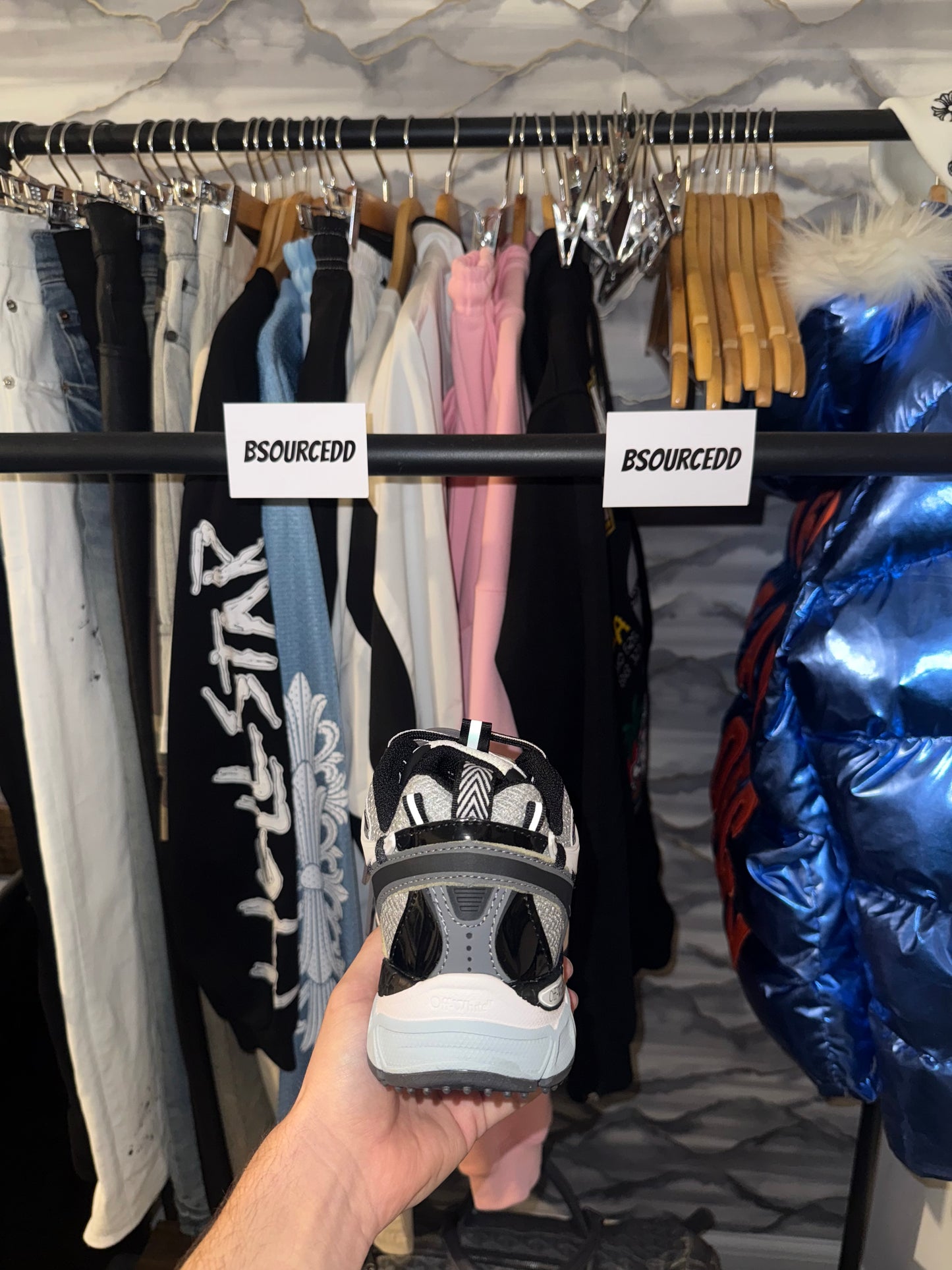 OFF-WHITE BE RIGHT BACK SNEAKERS