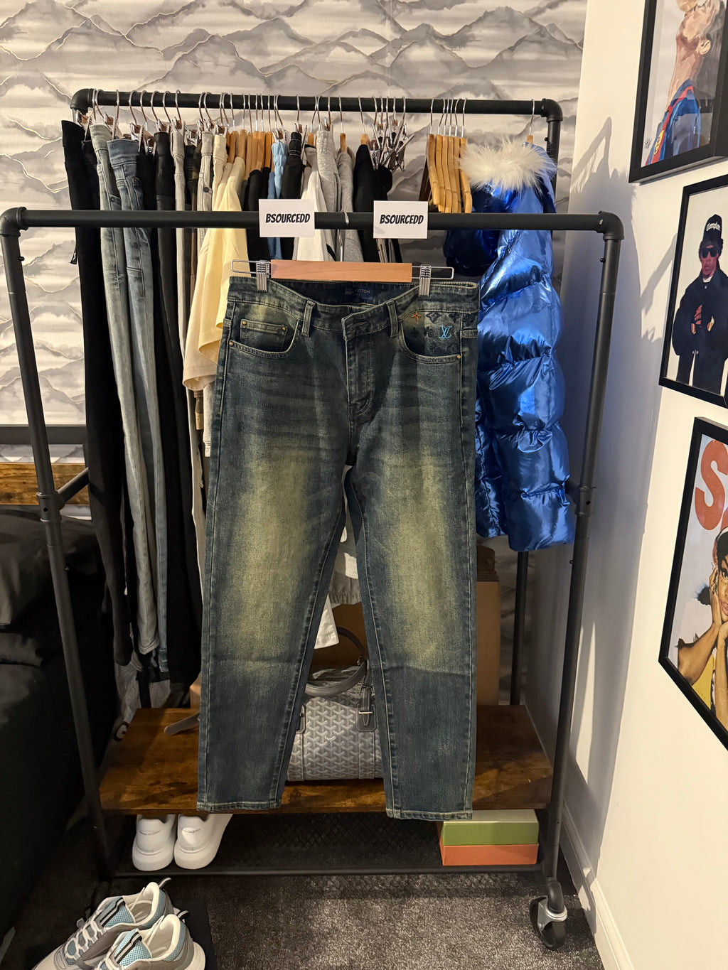 LV JEANS
