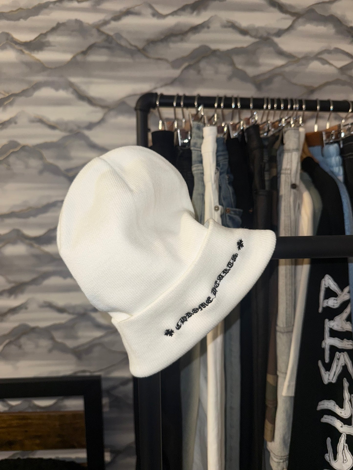 WHITE CHROME HEARTS BEANIE