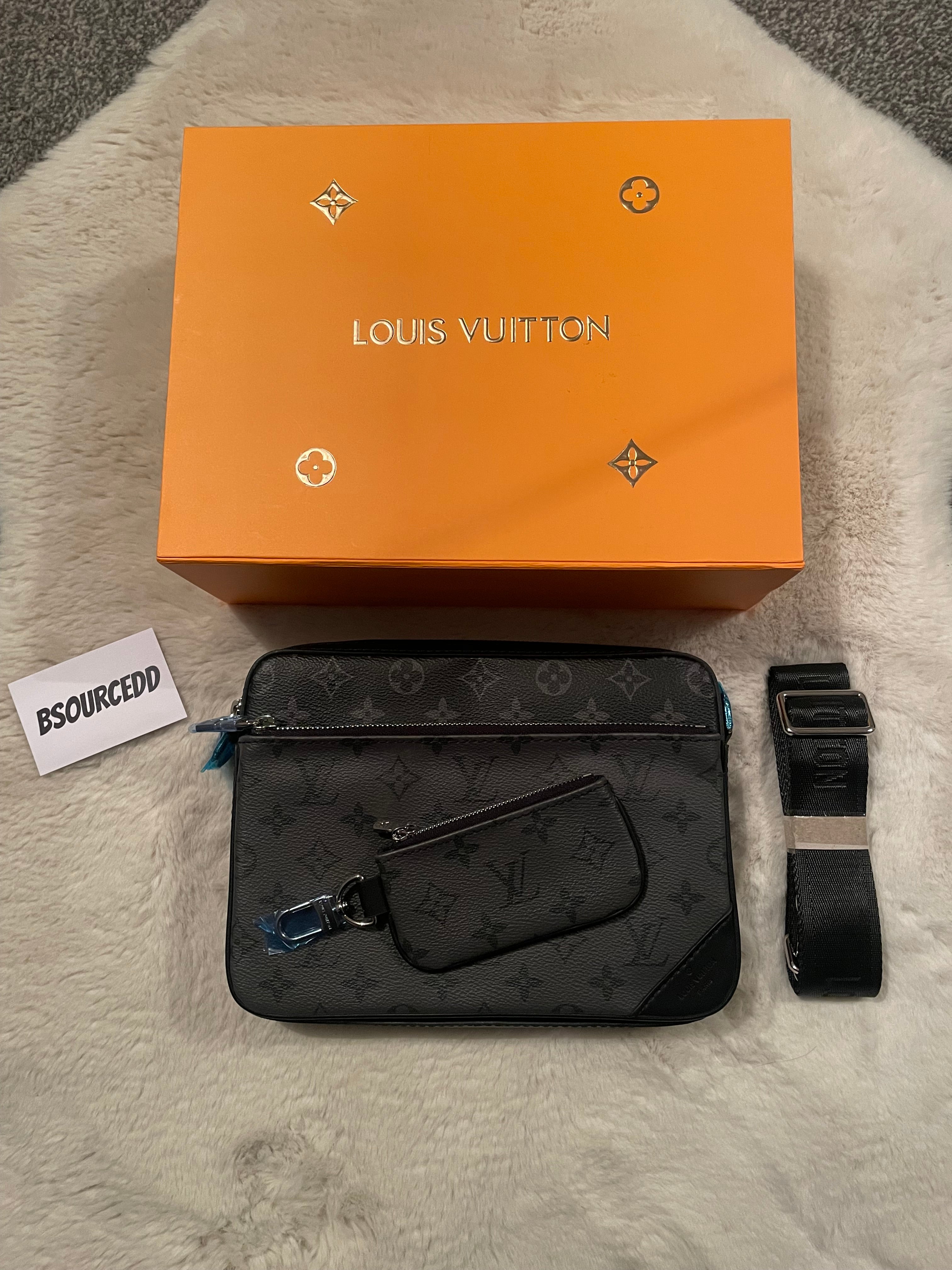 LV TRIO MESSENGER BAG