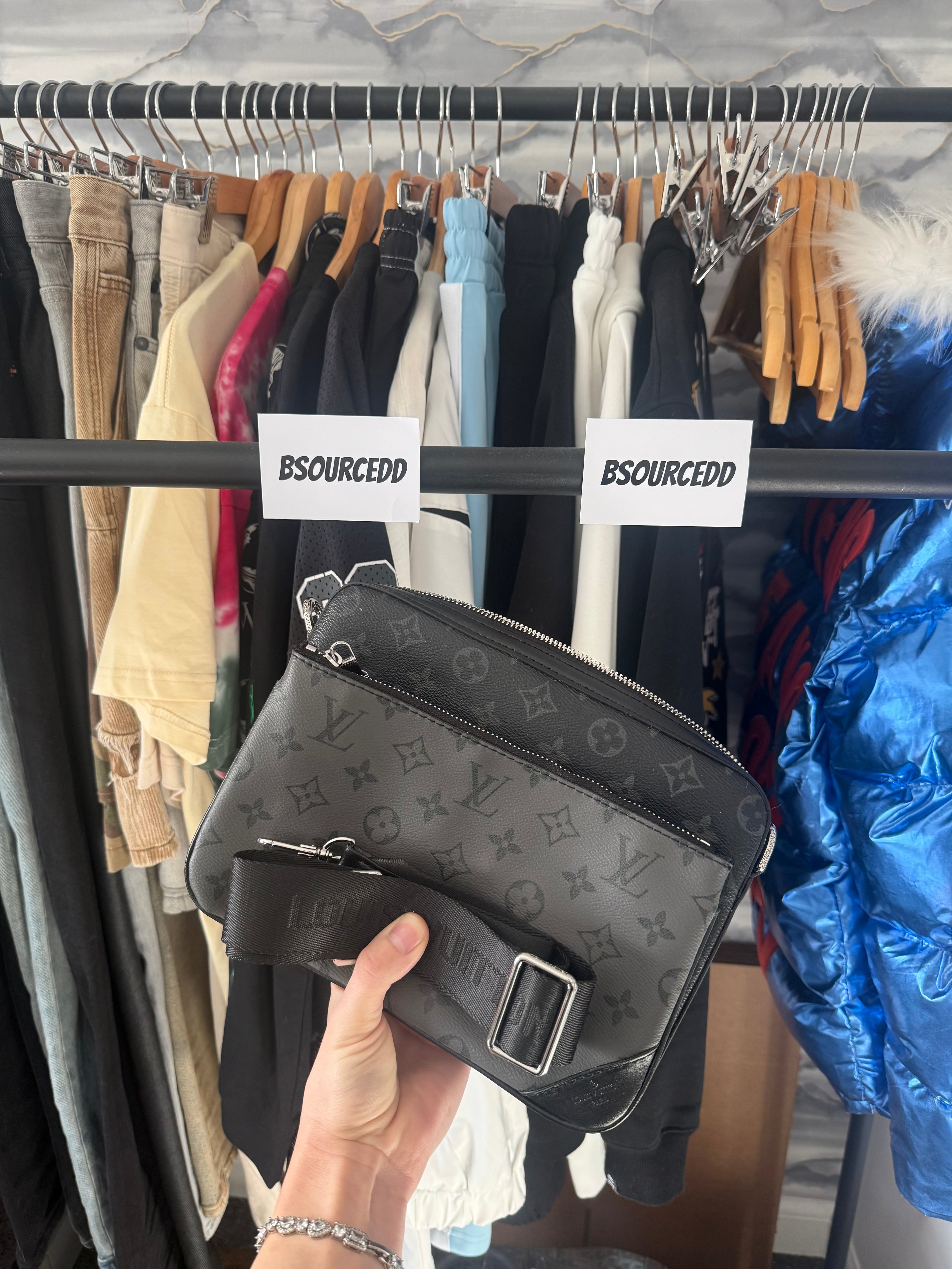 LV TRIO MESSENGER BAG