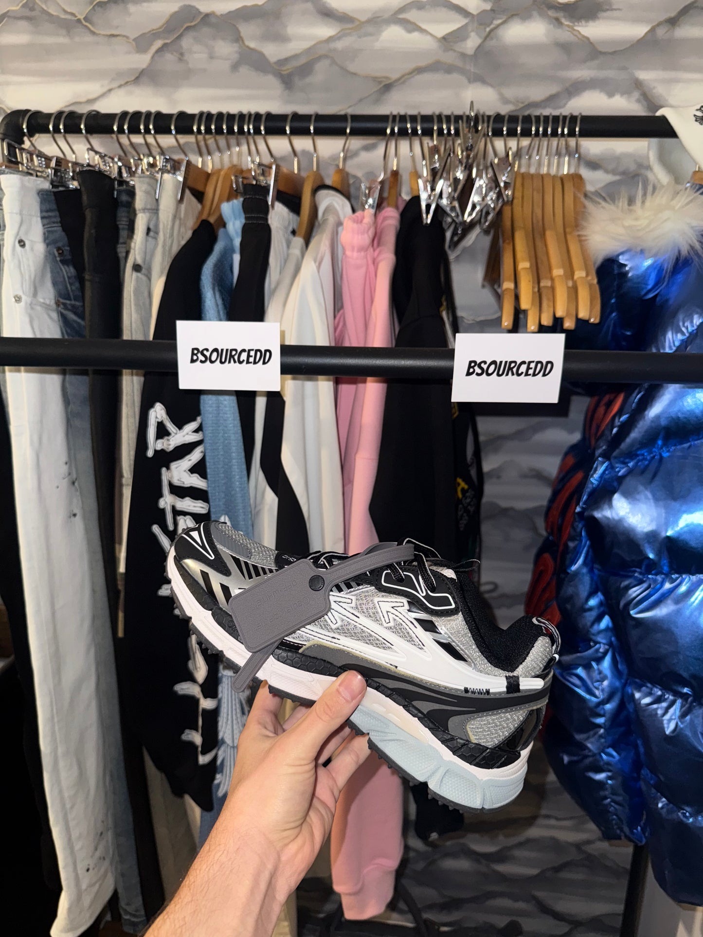 OFF-WHITE BE RIGHT BACK SNEAKERS