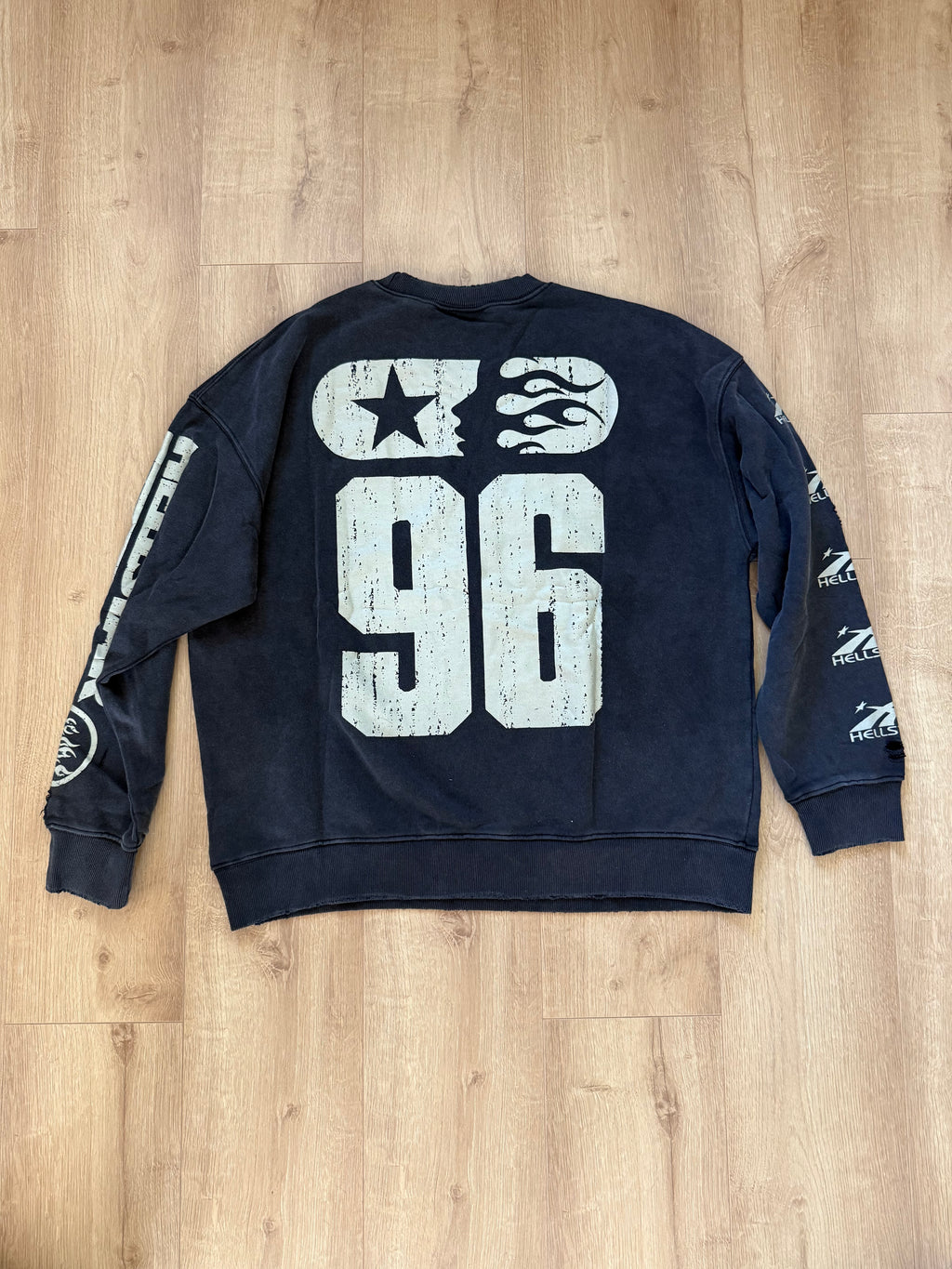HELLSTAR JUMPER