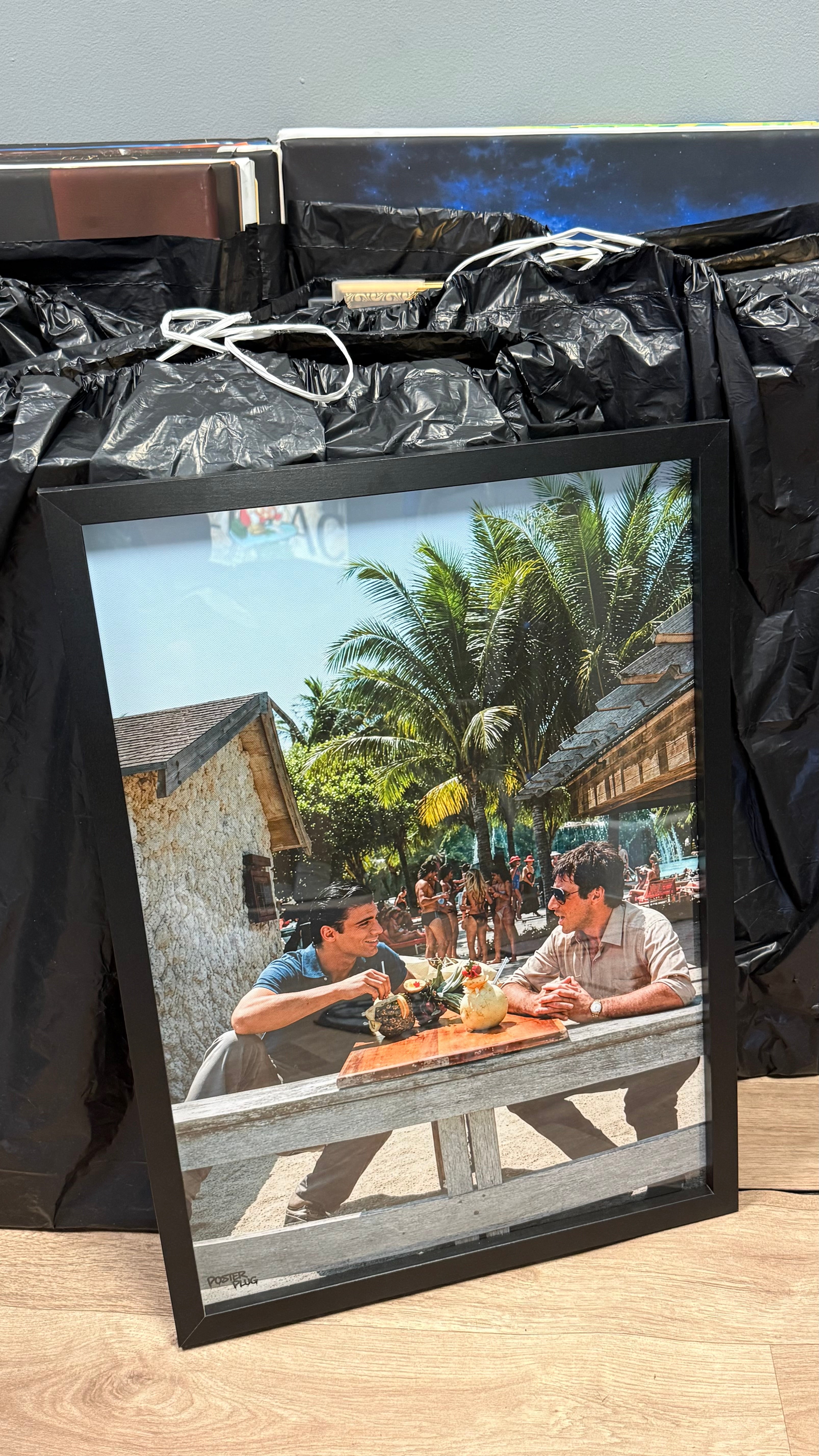 SCARFACE A2 GLASSED FRAME