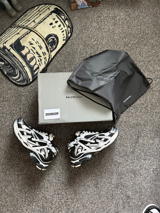 BALENCIAGA RUNNER ‘BLACK WHITE’
