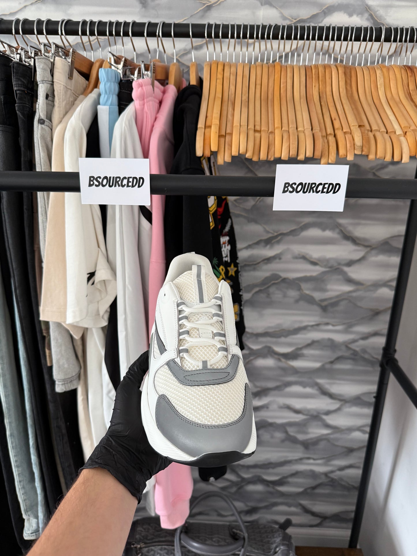 DIOR B22 WHITE SILVER