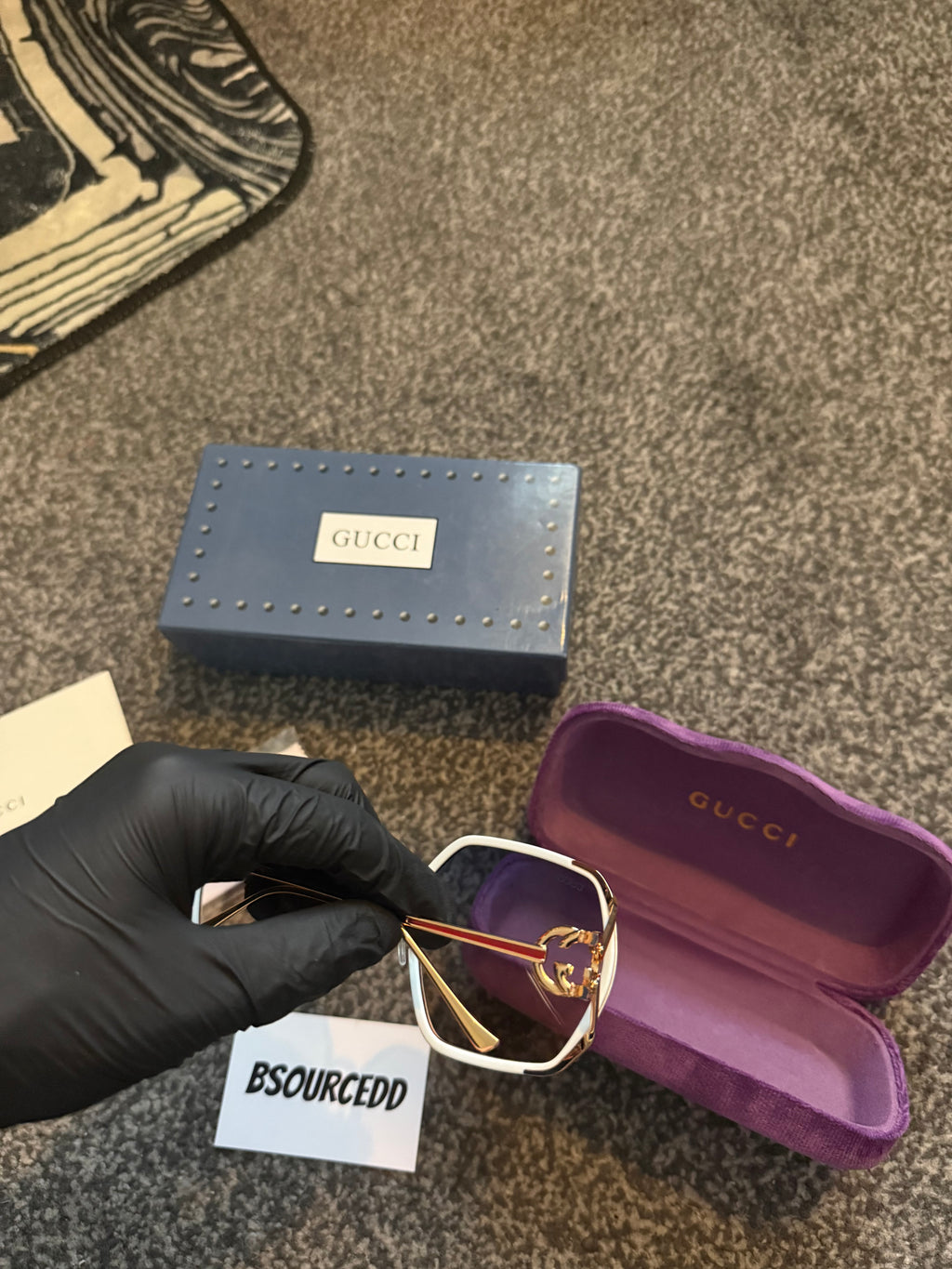 LADIES GUCCI GLASSES