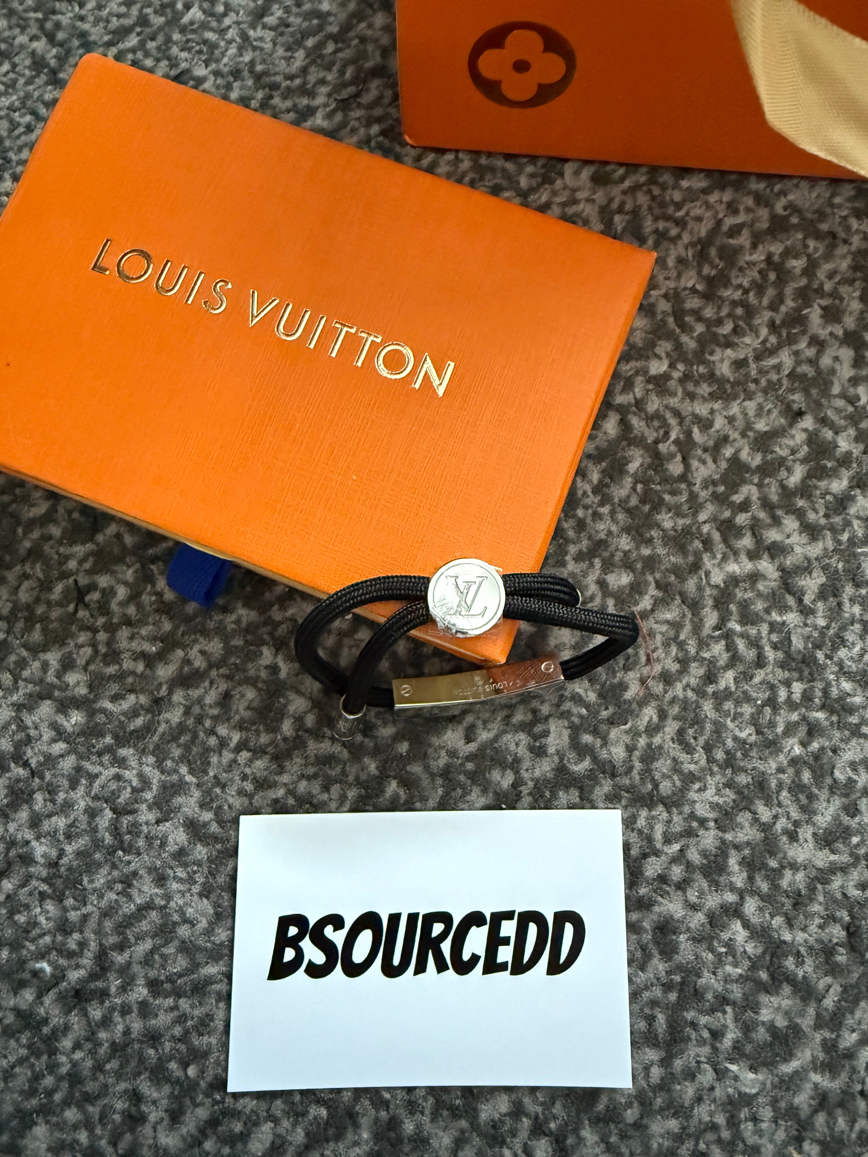 LV BRACELET