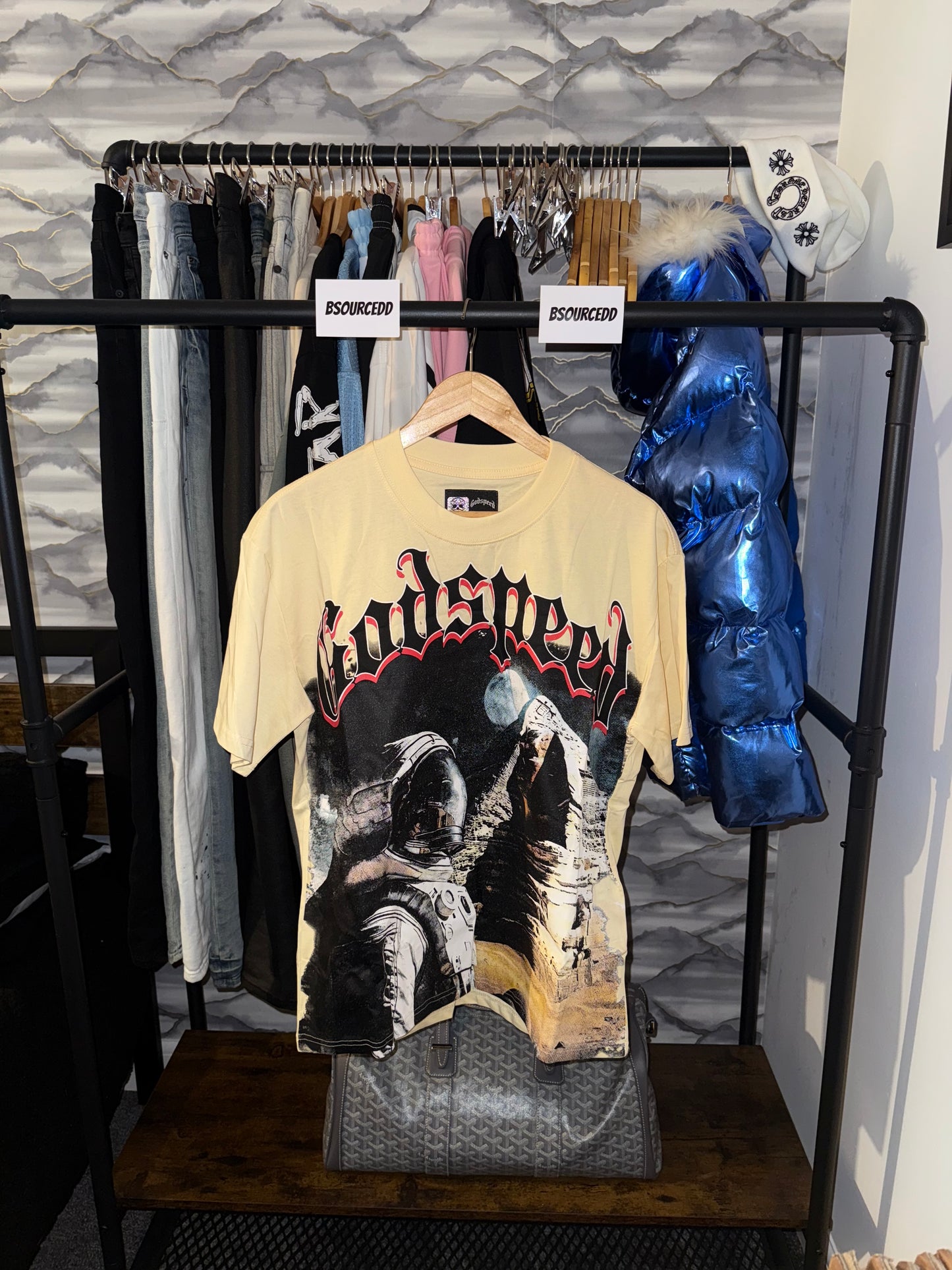 GODSPEED ASTRONAUT PYRAMID PRINTING TEE WASHED