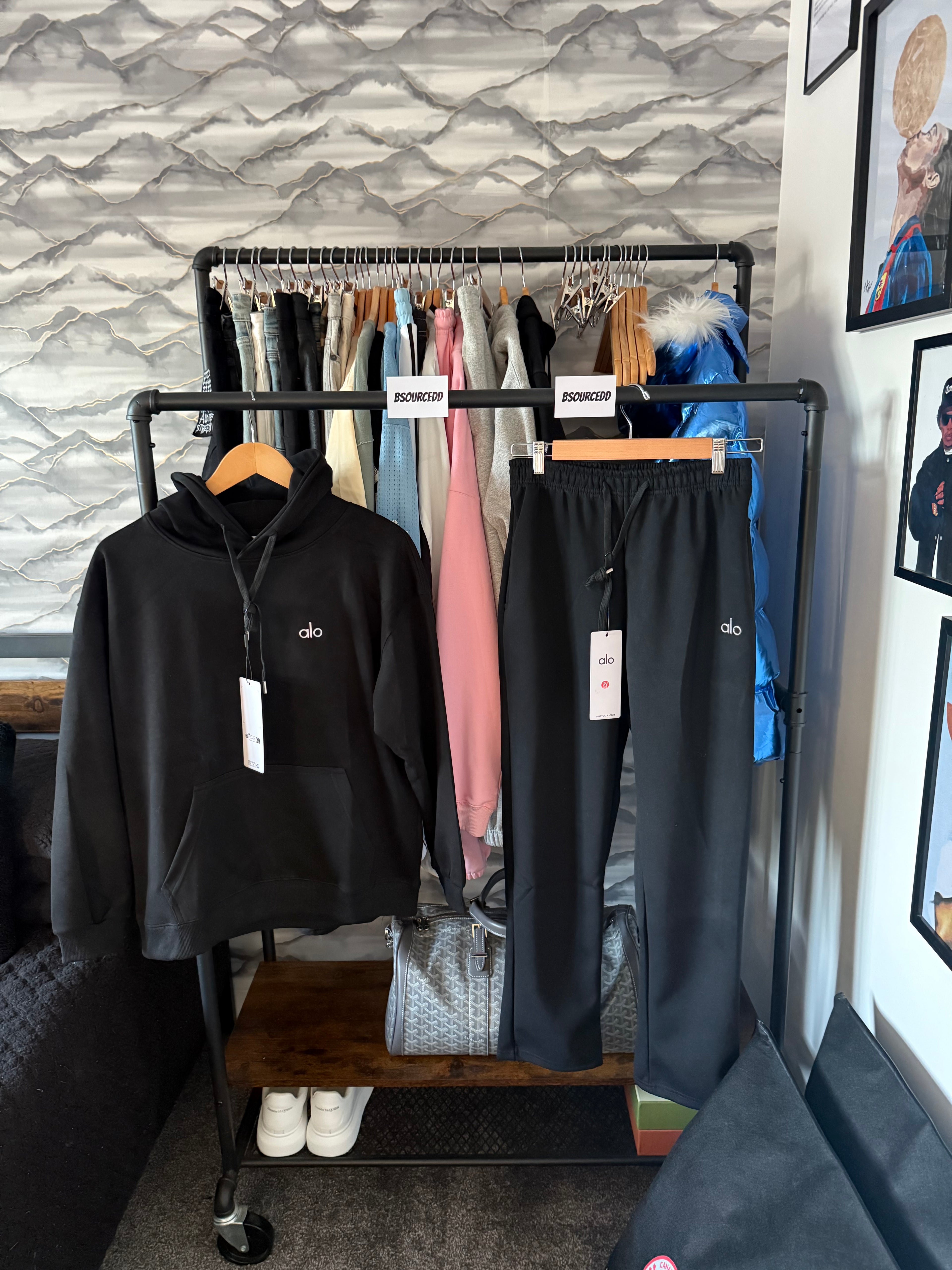 LADIES ALO TRACKSUIT