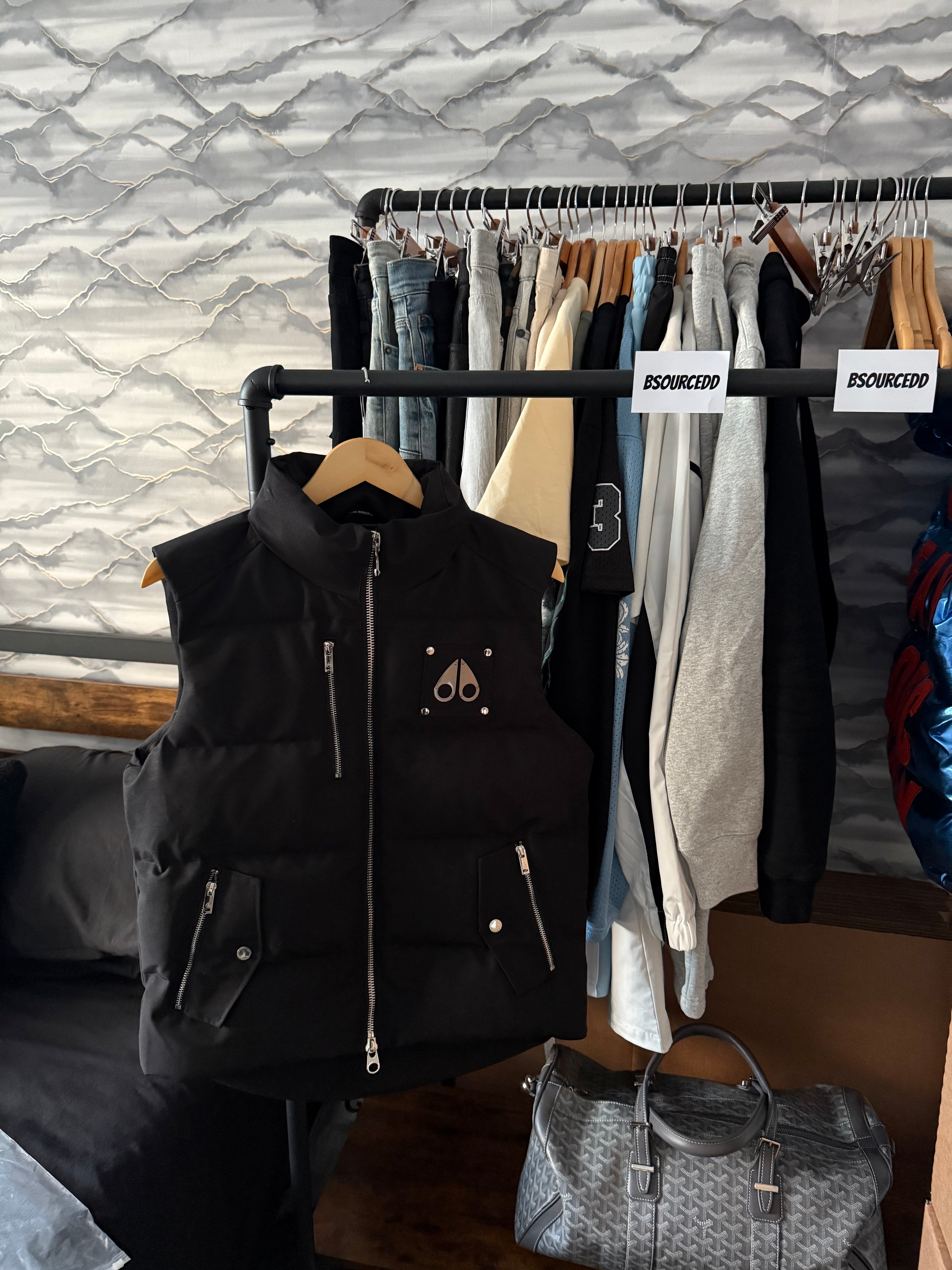 MOOSE KNUCKLES GILET