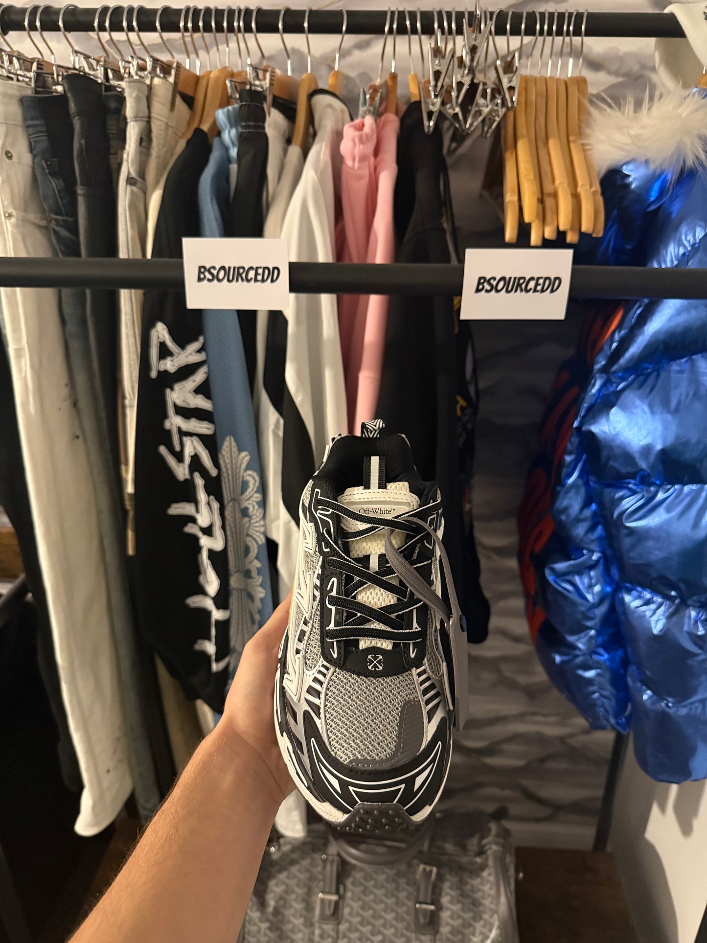 OFF-WHITE BE RIGHT BACK SNEAKERS
