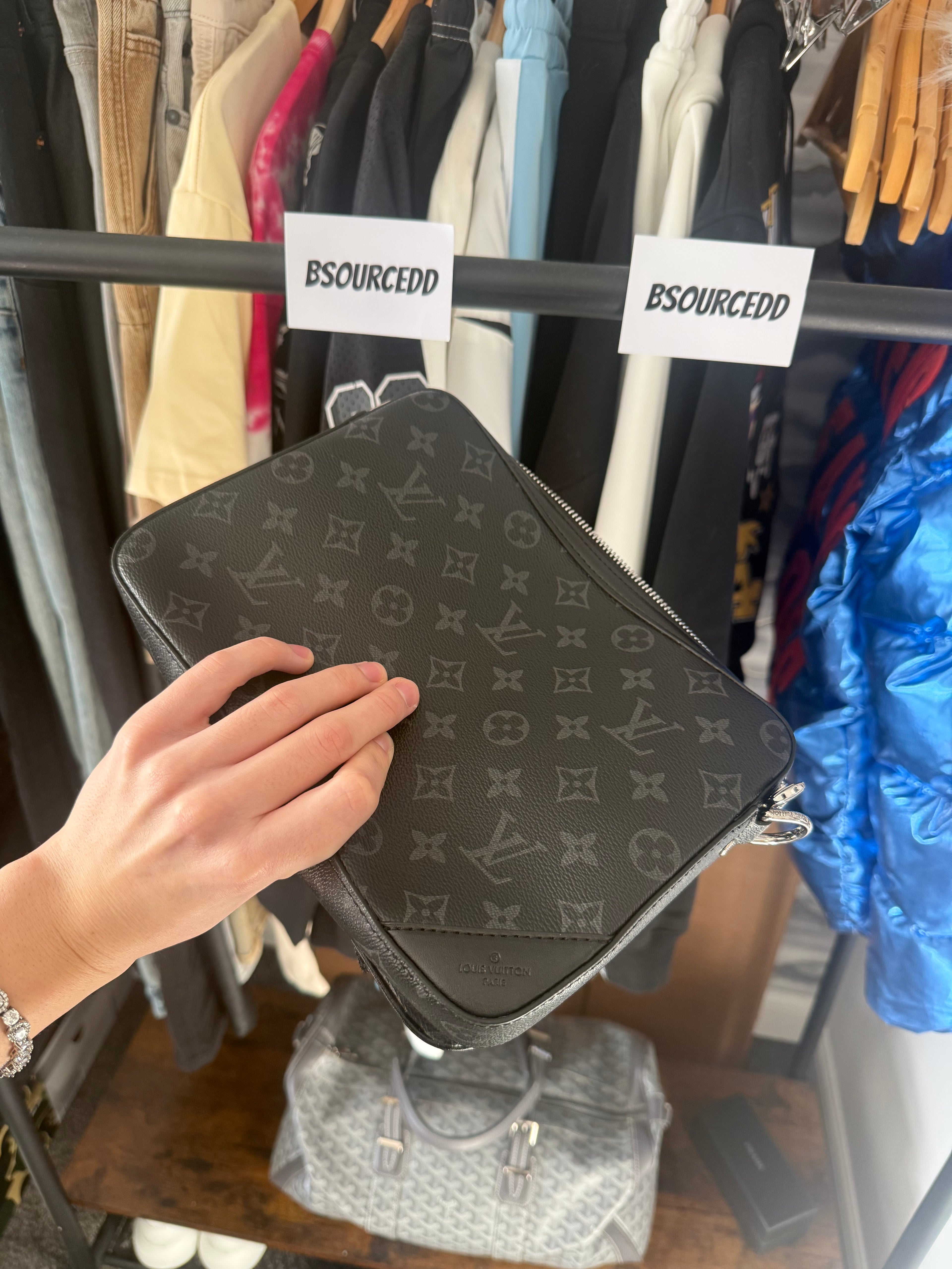 LV TRIO MESSENGER BAG