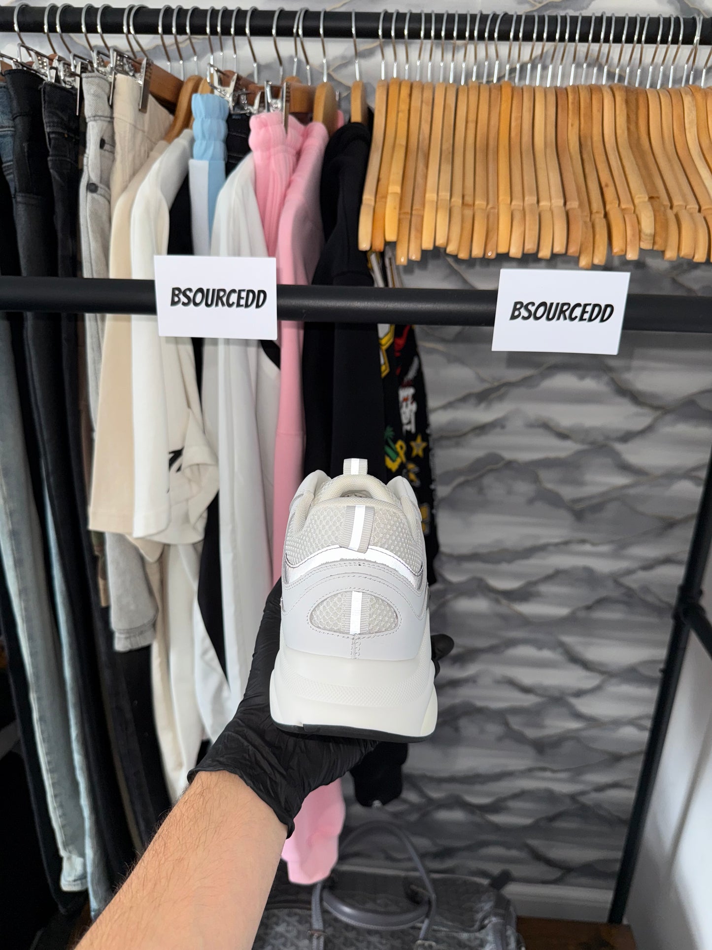 DIOR B22 WHITE SILVER