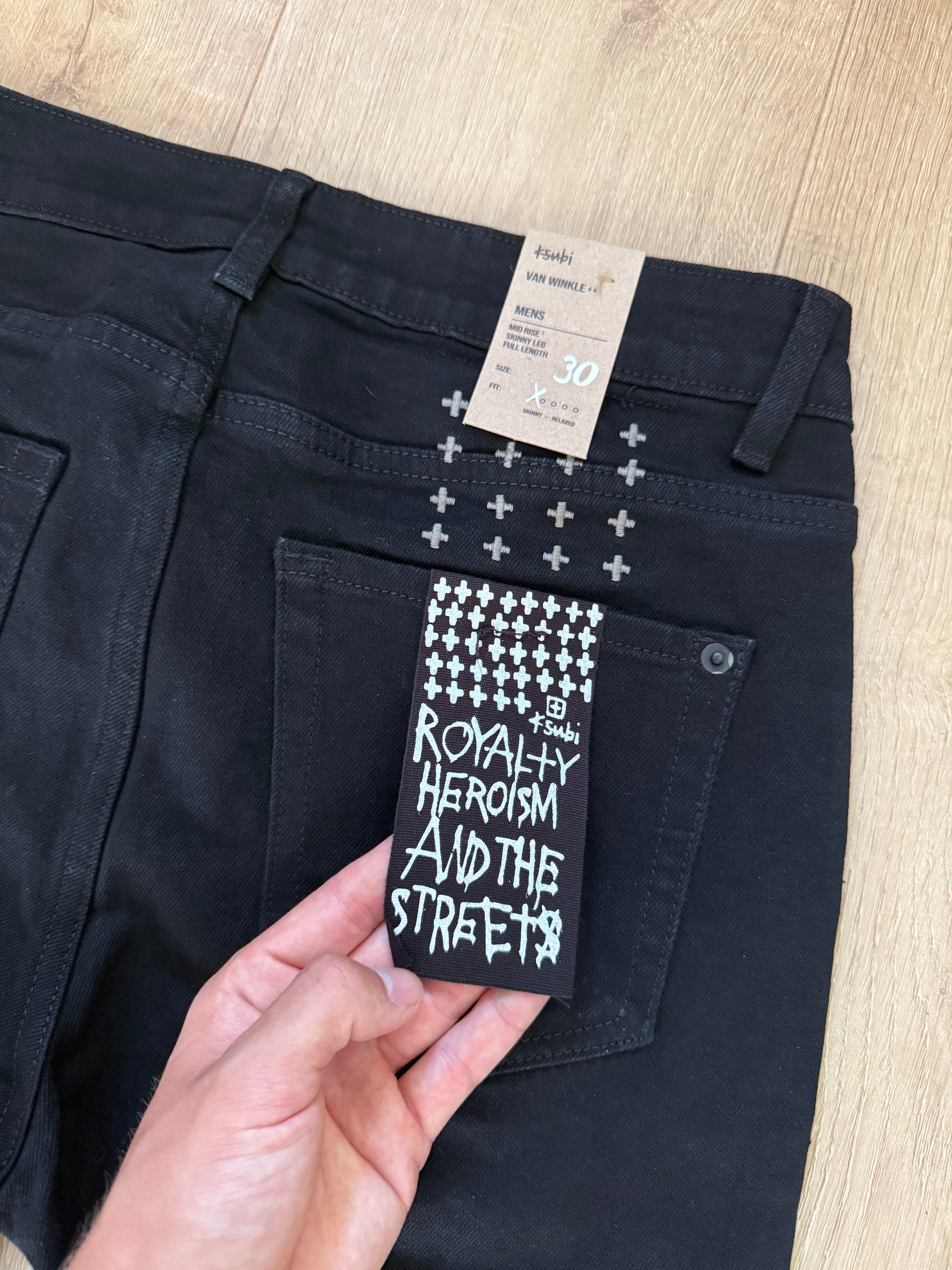 KSUBI JEANS