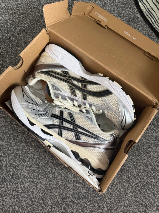 ASICS GEL KAYNO 14 IN BEIGE