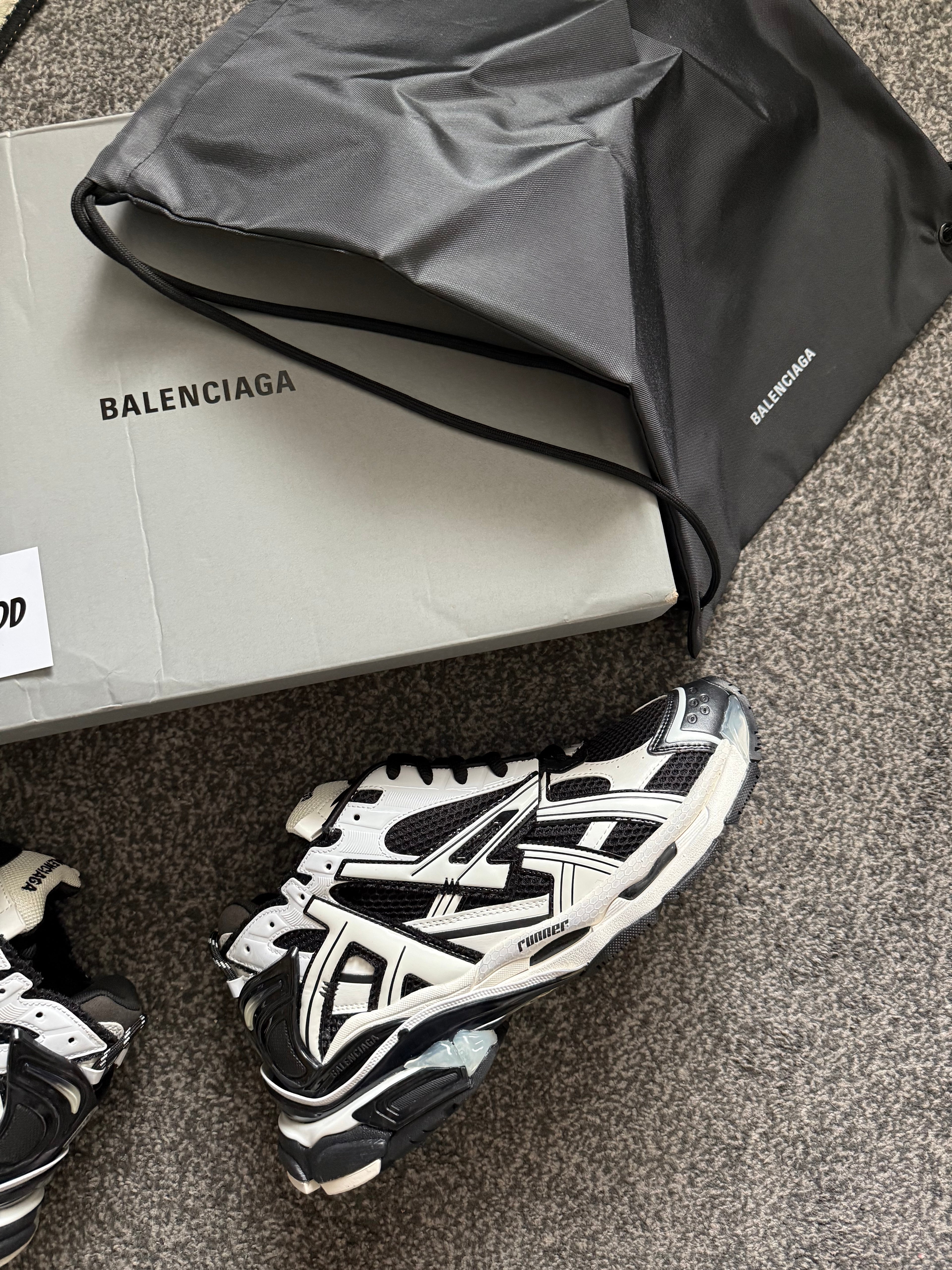 BALENCIAGA RUNNER ‘BLACK WHITE’