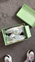OFF WHITE ‘OUT OF OFFICE’