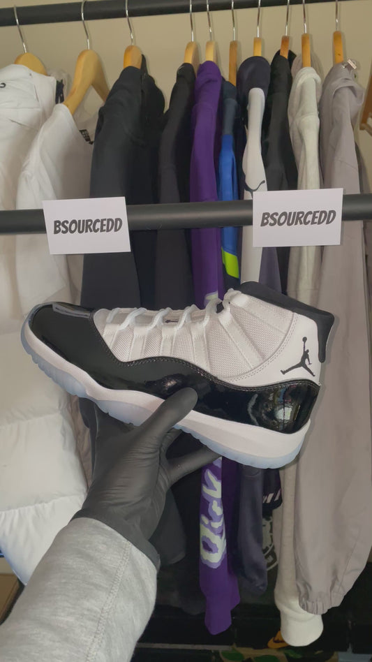 AIR JORDAN 11 ‘CONCORD’