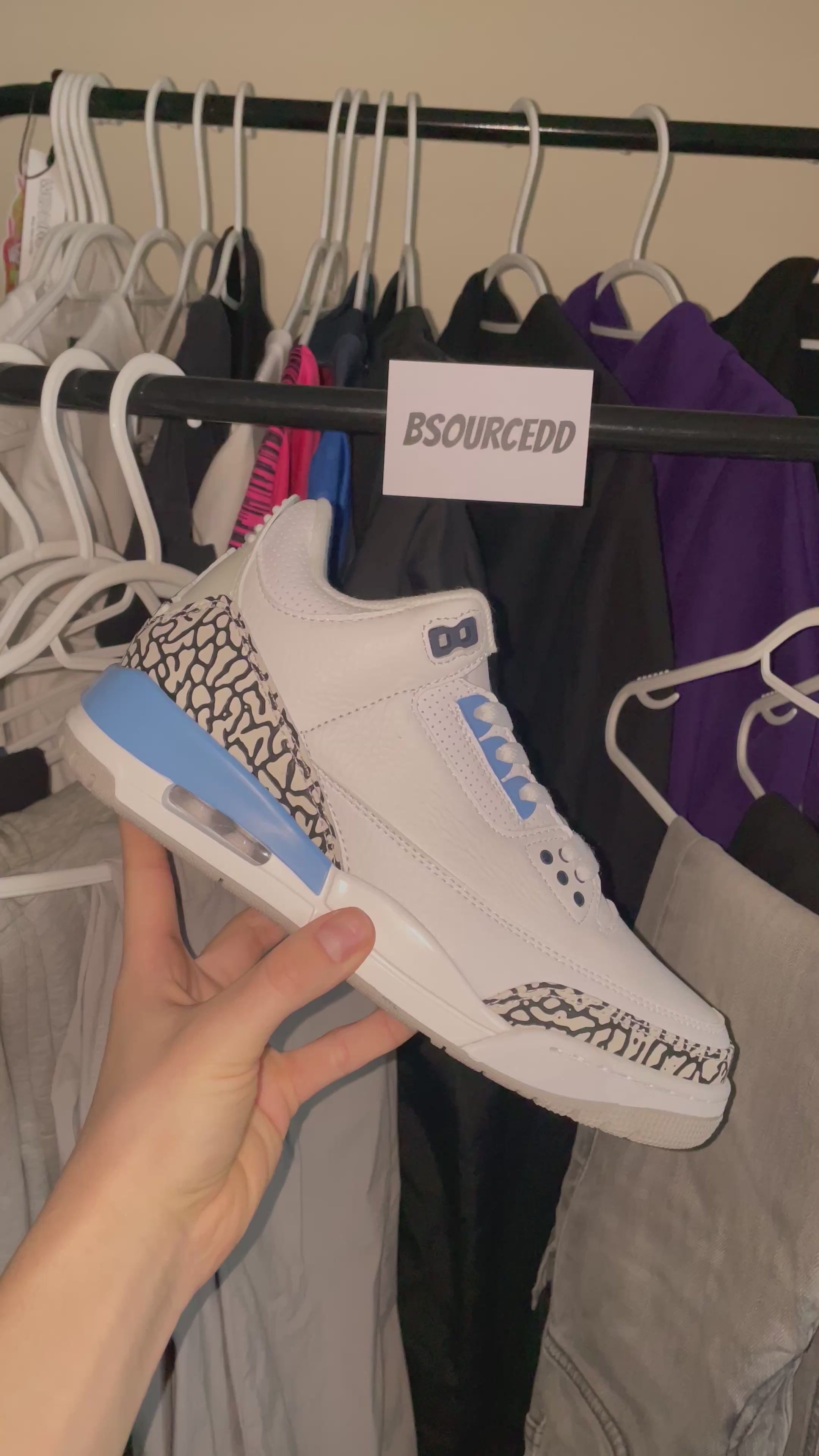 JORDAN 3 RETRO UNC