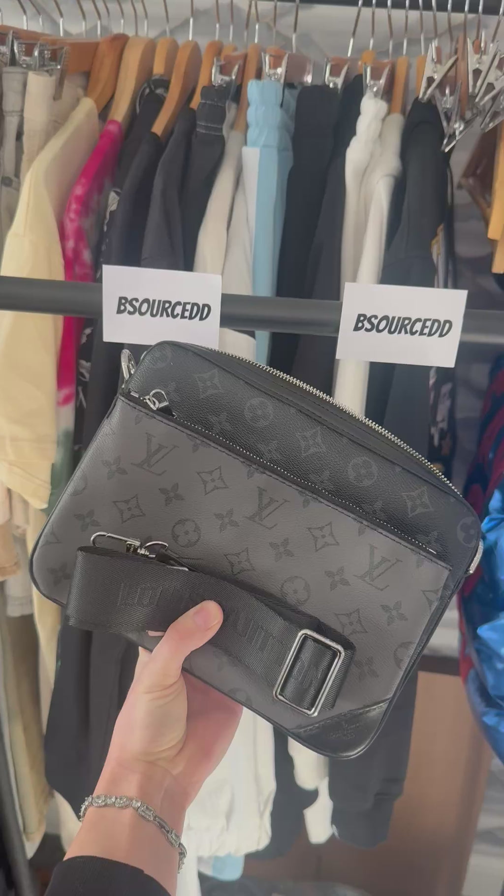 LV TRIO MESSENGER BAG