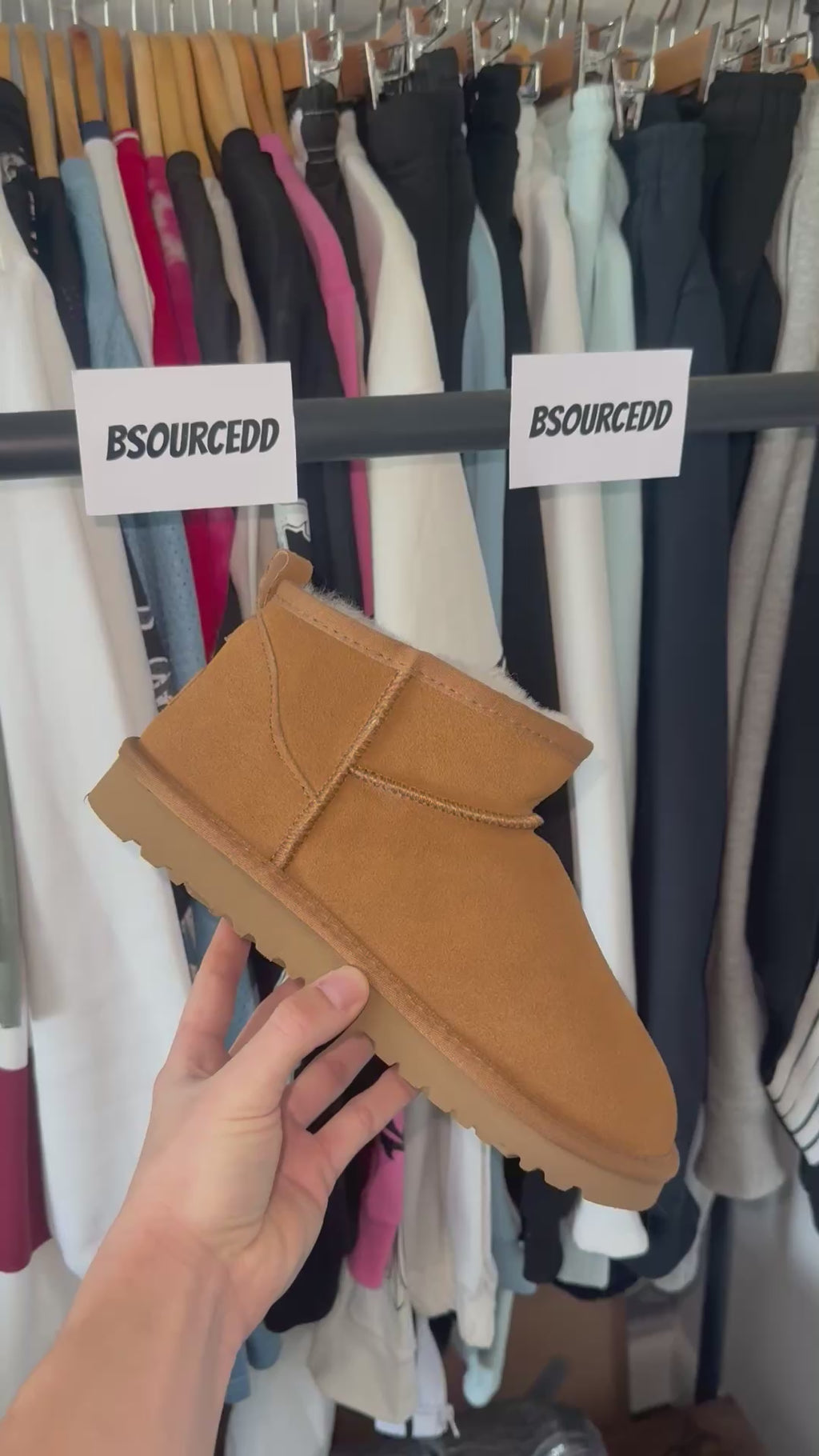 LADIES UGG BOOTS